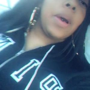 Meet your Posher, Karla